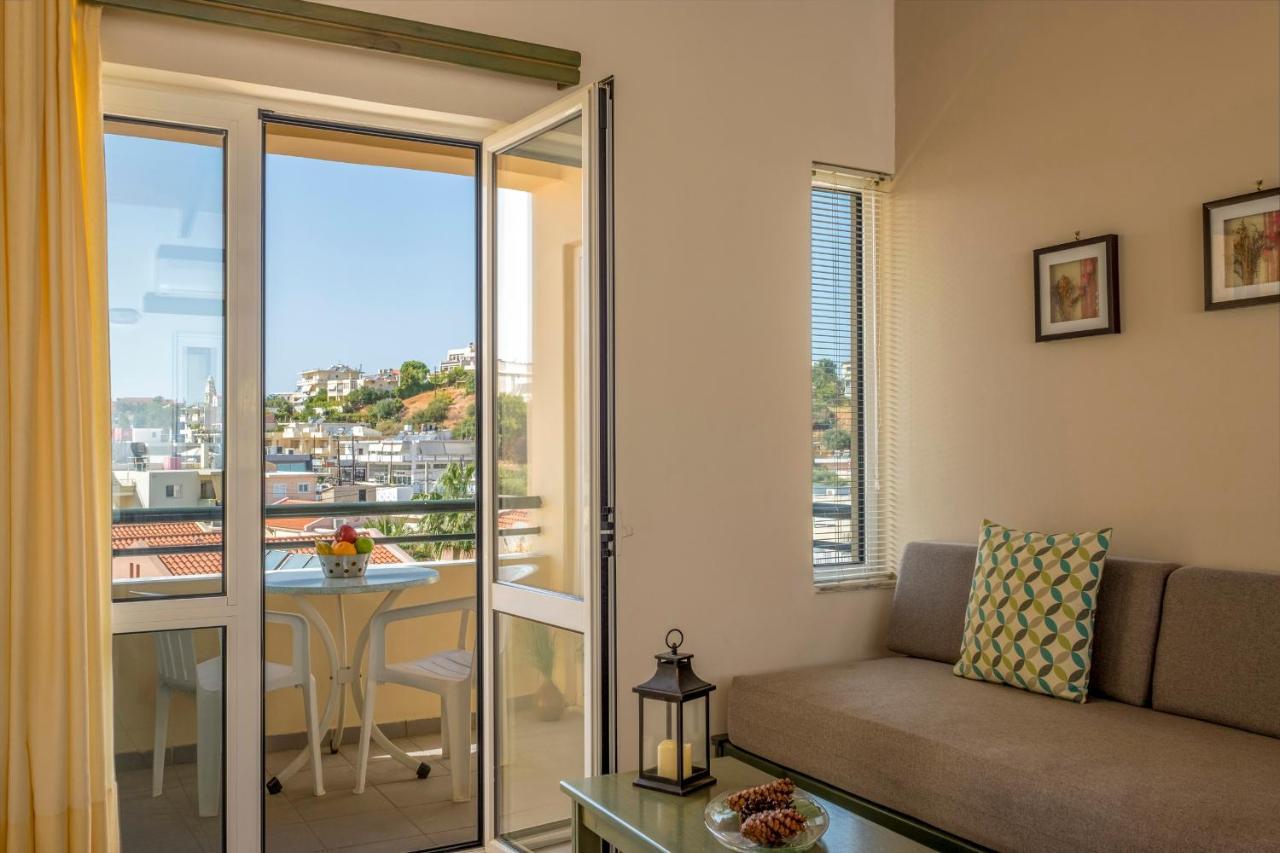 Theos Village Apartments 카토다라초 외부 사진