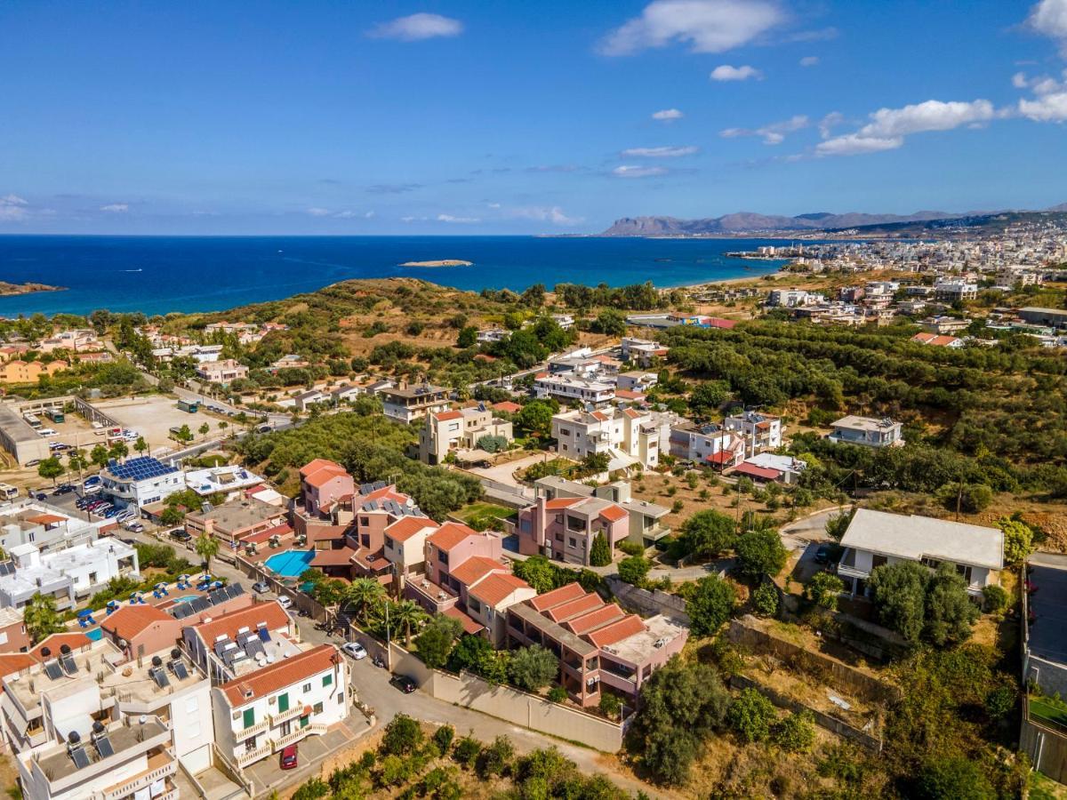 Theos Village Apartments 카토다라초 외부 사진