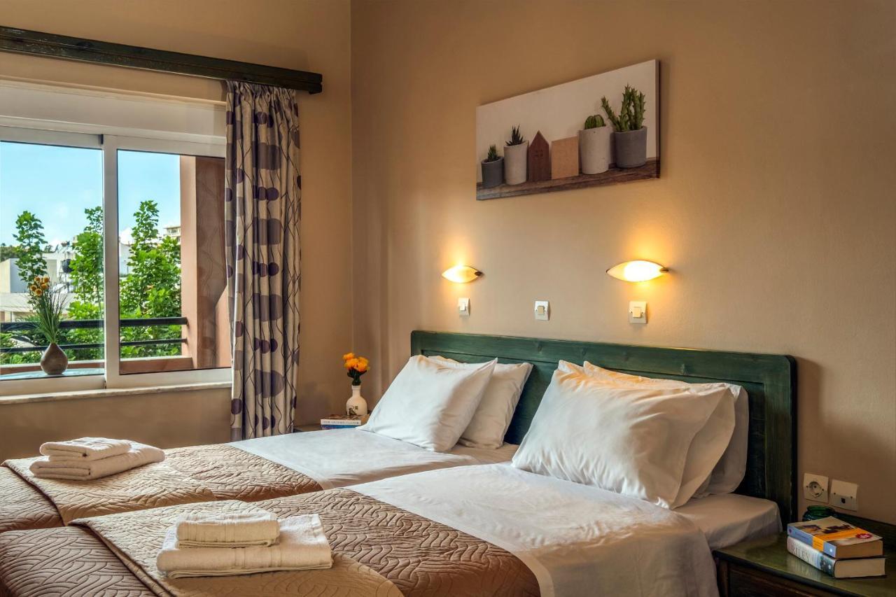 Theos Village Apartments 카토다라초 외부 사진