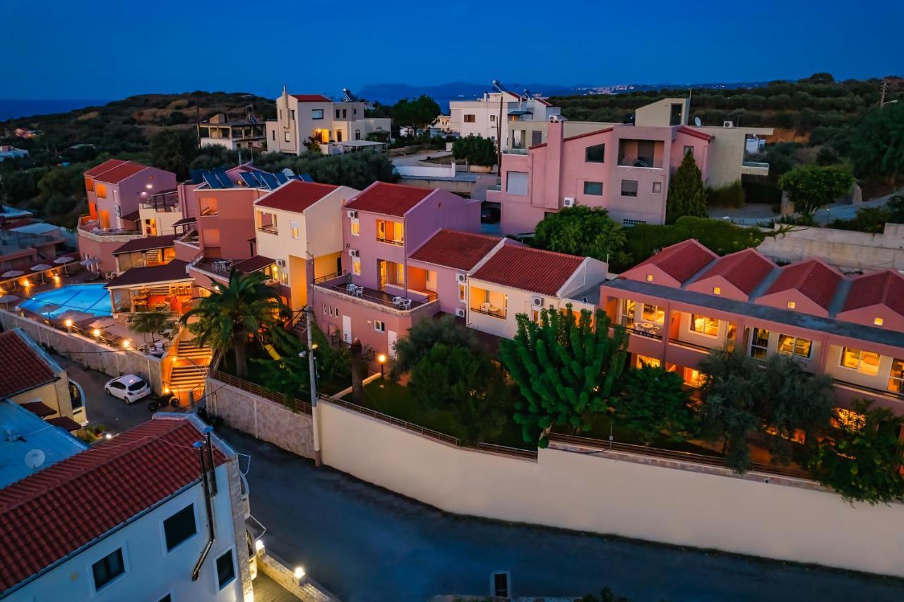 Theos Village Apartments 카토다라초 외부 사진