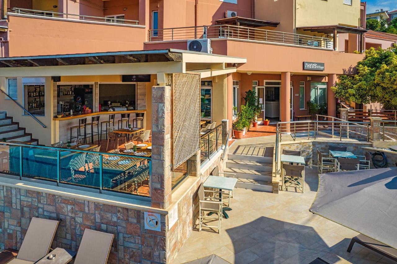 Theos Village Apartments 카토다라초 외부 사진