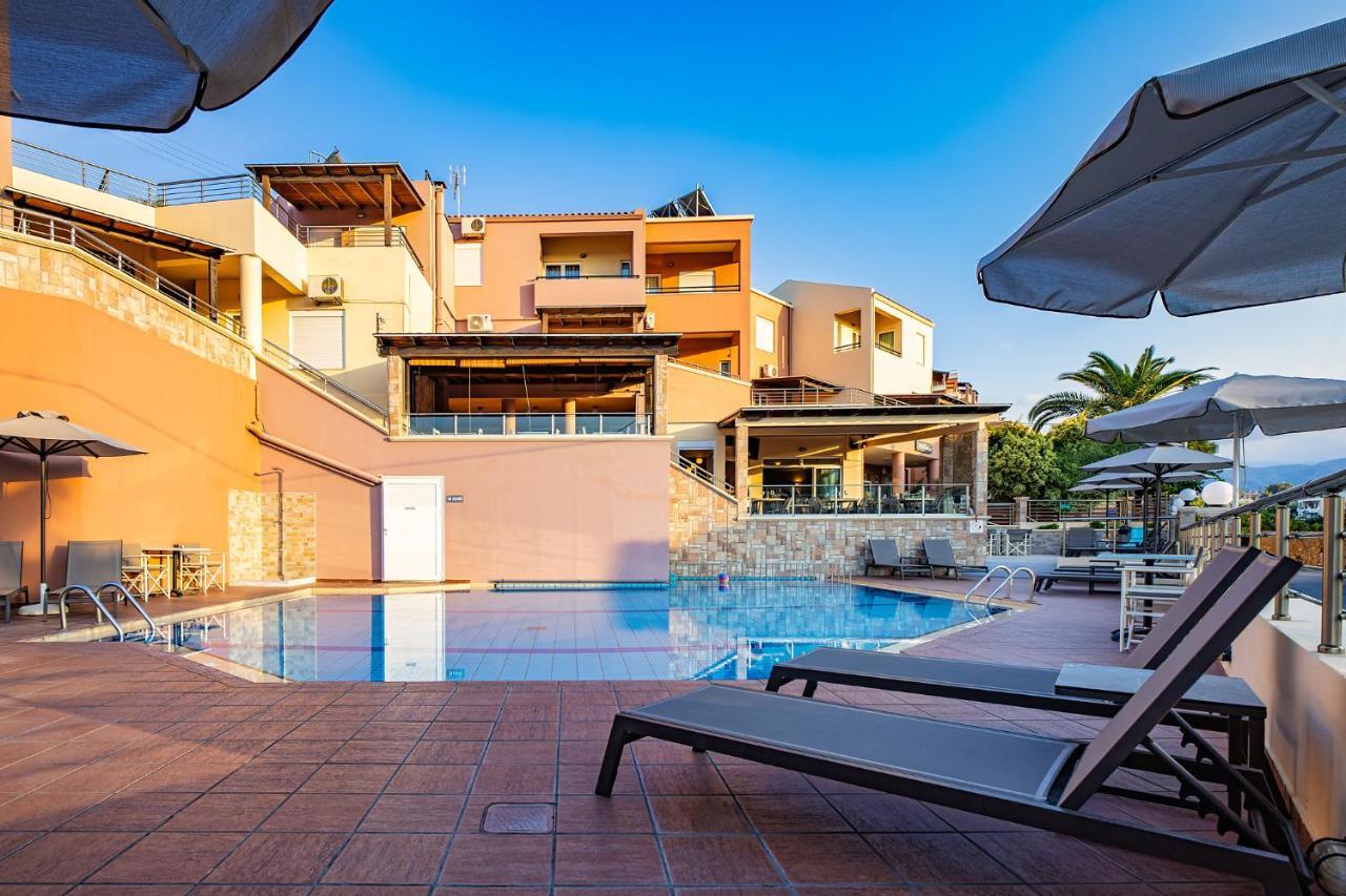 Theos Village Apartments 카토다라초 외부 사진