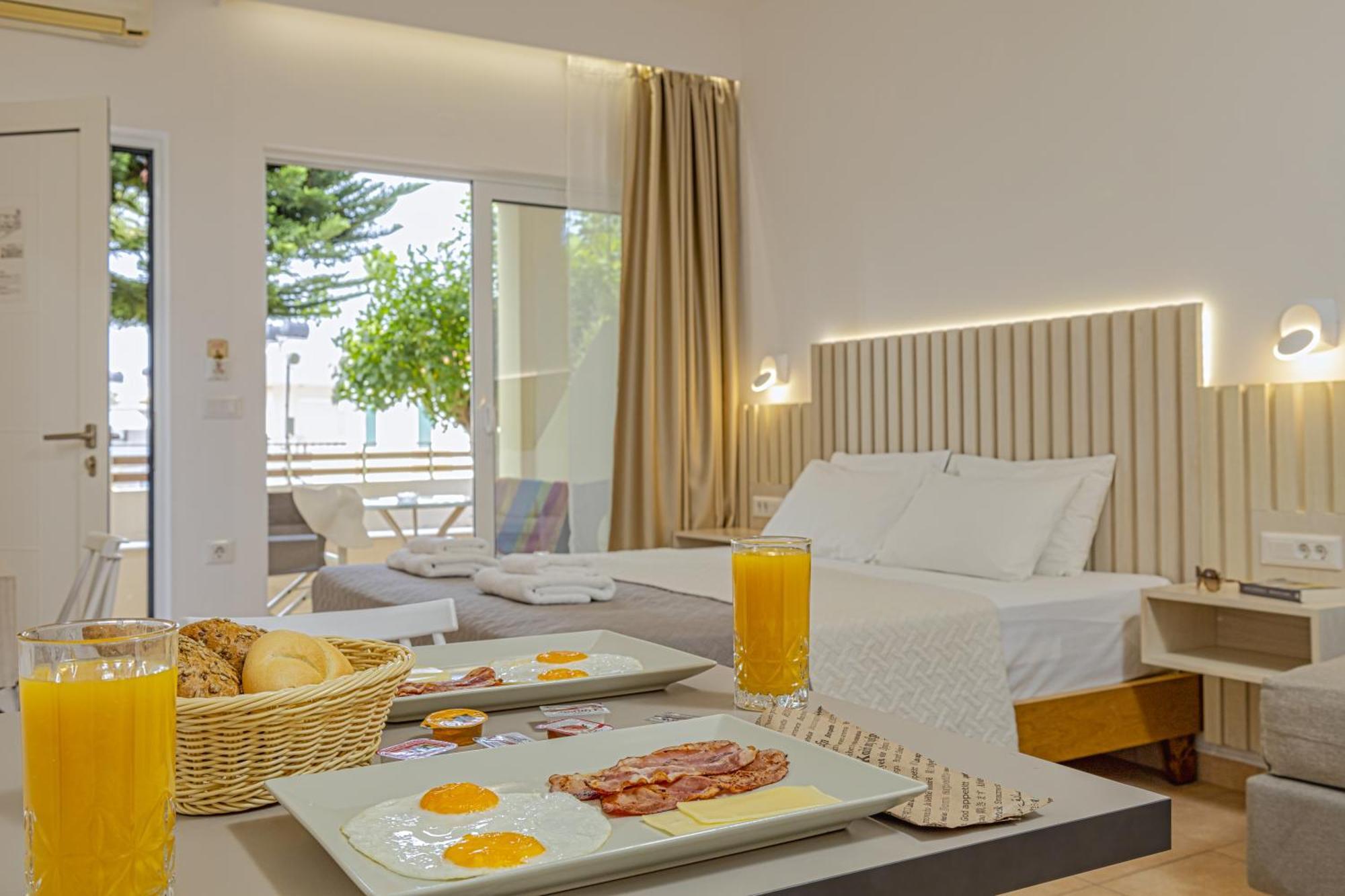 Theos Village Apartments 카토다라초 외부 사진